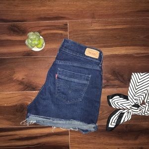Levi’s Cutoff Jean Shorts Sz 4